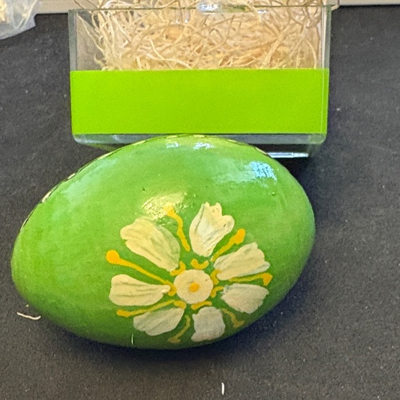 Handcrafted Green Wood Rabbit Easter Egg Called Pysanda - Picture 8 of 10